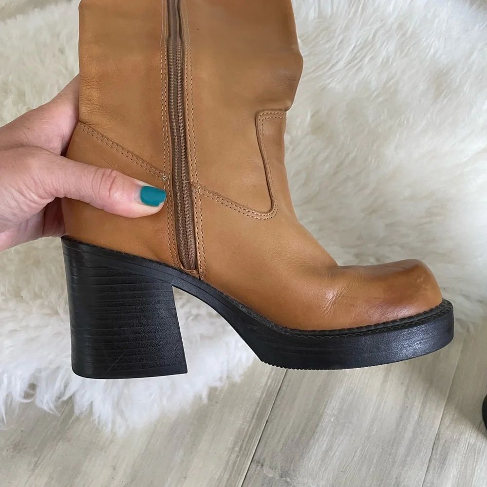 SOLD-Vintage Y2K chunky platform square toe Nine West camel leather boots - Picture 15 of 16